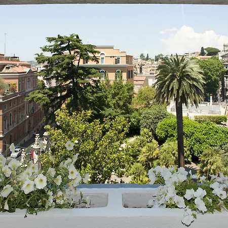 Terrazza Marco Antonio Luxury 4* Rome