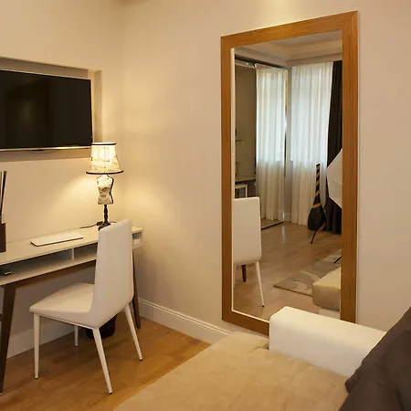 Terrazza Marco Antonio Luxury 4* Rome